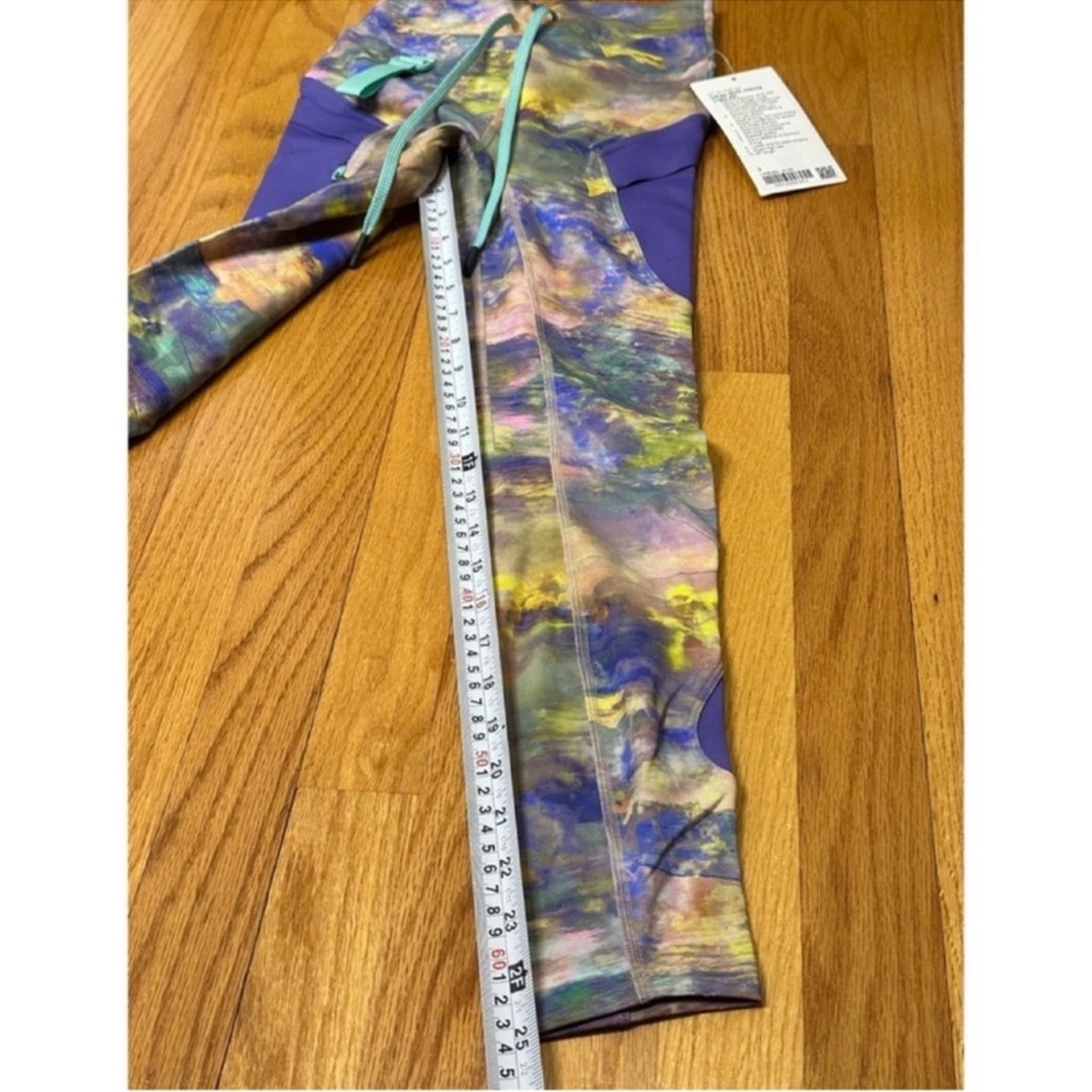 Lululemon Cargo Super-High-Rise Hiking Tight 25" NWT - Picture 6 of 9